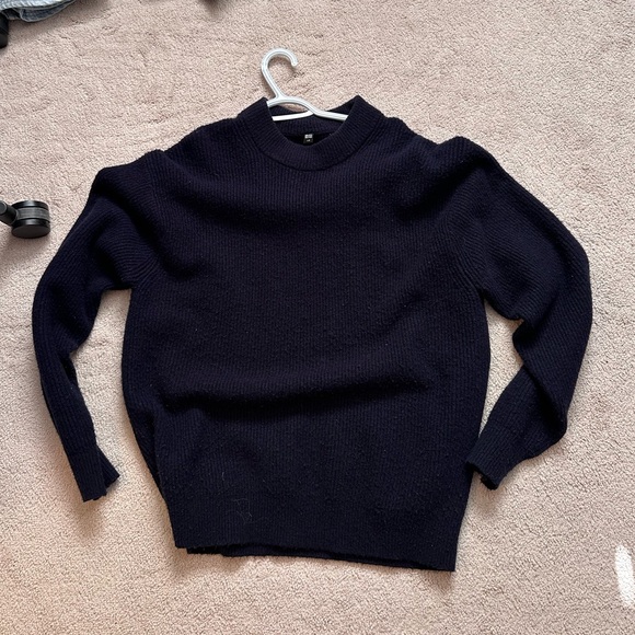 Uniqlo knit wool sweater Navy - Picture 2 of 2